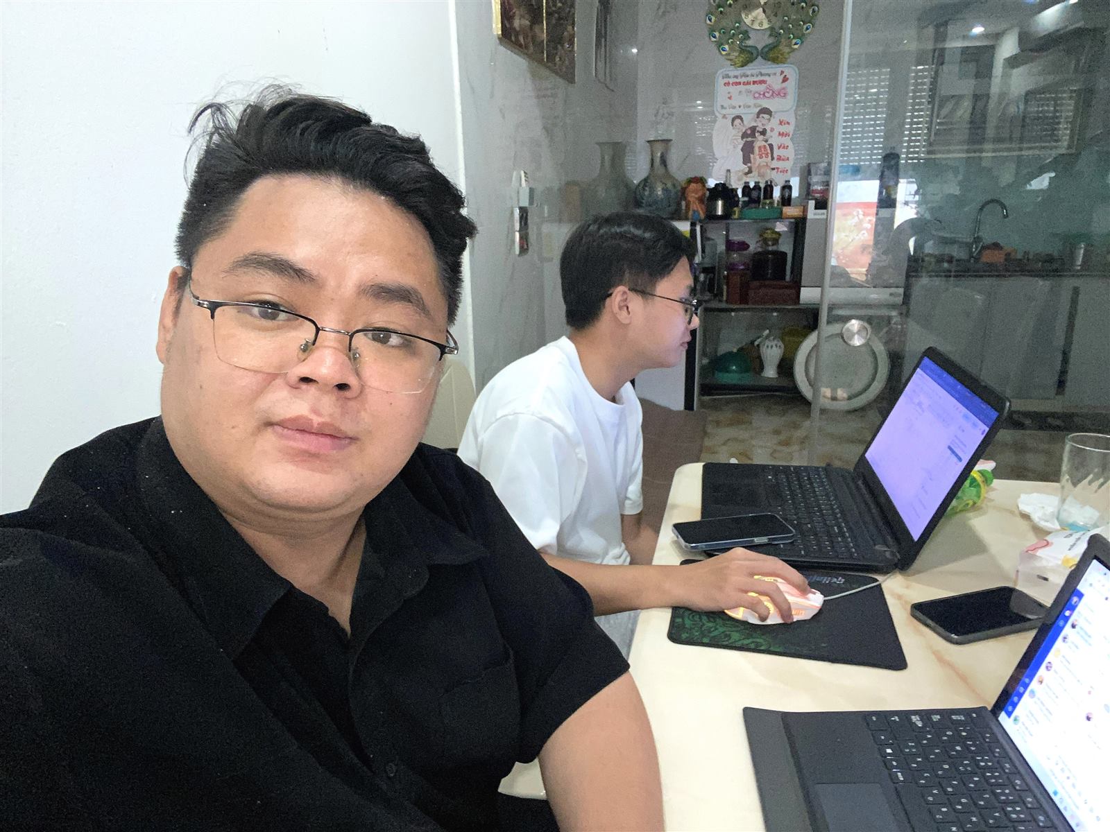 Trương Minh Kiên trong một buổi tư vấn, làm việc thực chiến